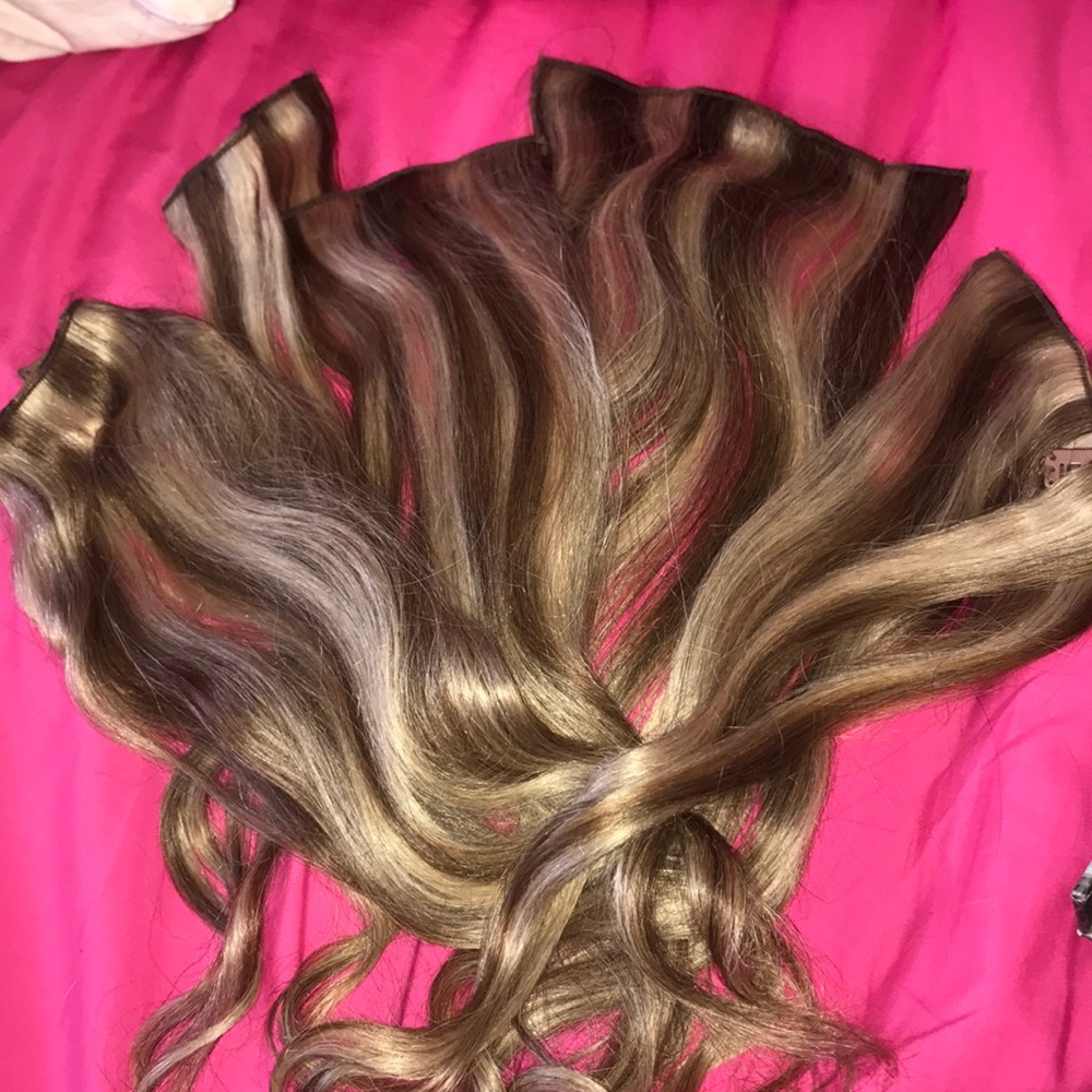 Beyond the Beauty “She” Clip & Go hair extensions